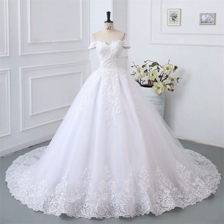 Cross-Border Foreign Trade Main Wedding Dress 2026 New Model Bride's Trailing Gown Slimming Princess Court Ball Performance Puffy Dress