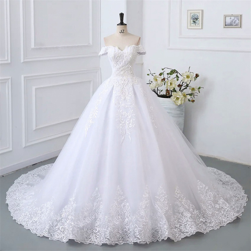 Cross-Border Foreign Trade Main Wedding Dress 2026 New Model Bride's Trailing Gown Slimming Princess Court Ball Performance Puffy Dress