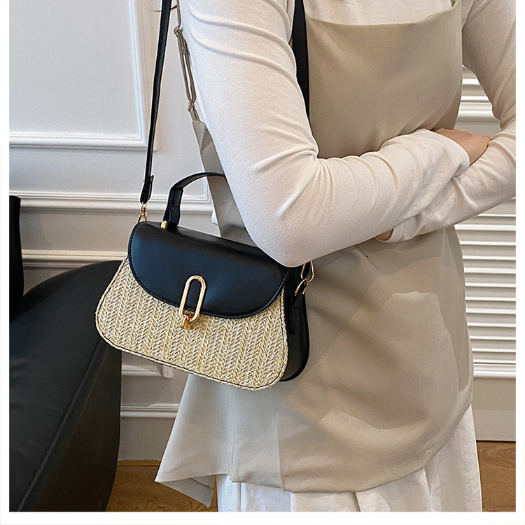 264g Weight Lock clasp Closure Type Single Shoulder Strap Strap Type Shoulder Bag Bags Type Casual Occasion Pu Leather Material Color Block Pattern All Seasons Season Women's Gender Streetwear Style Square Shape Women's Pu Leather Color Block Streetwear Square Lock Clasp Shoulder Bag 1