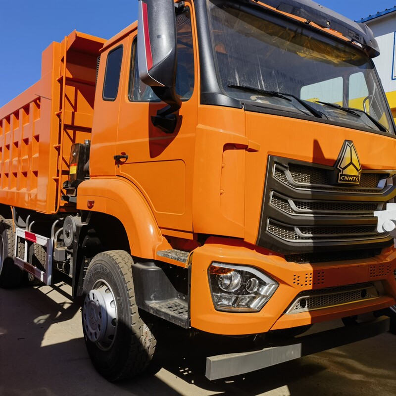 Export Howo 8-16 Ton Crane-Mounted Dump Truck, Right-Hand Drive Dump Truck for Earthmoving, 371 Horsepower Mining Dump Truck