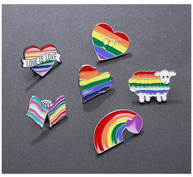Fashion Clouds Rainbow Heart Shape Alloy Enamel Unisex Brooches display picture 3