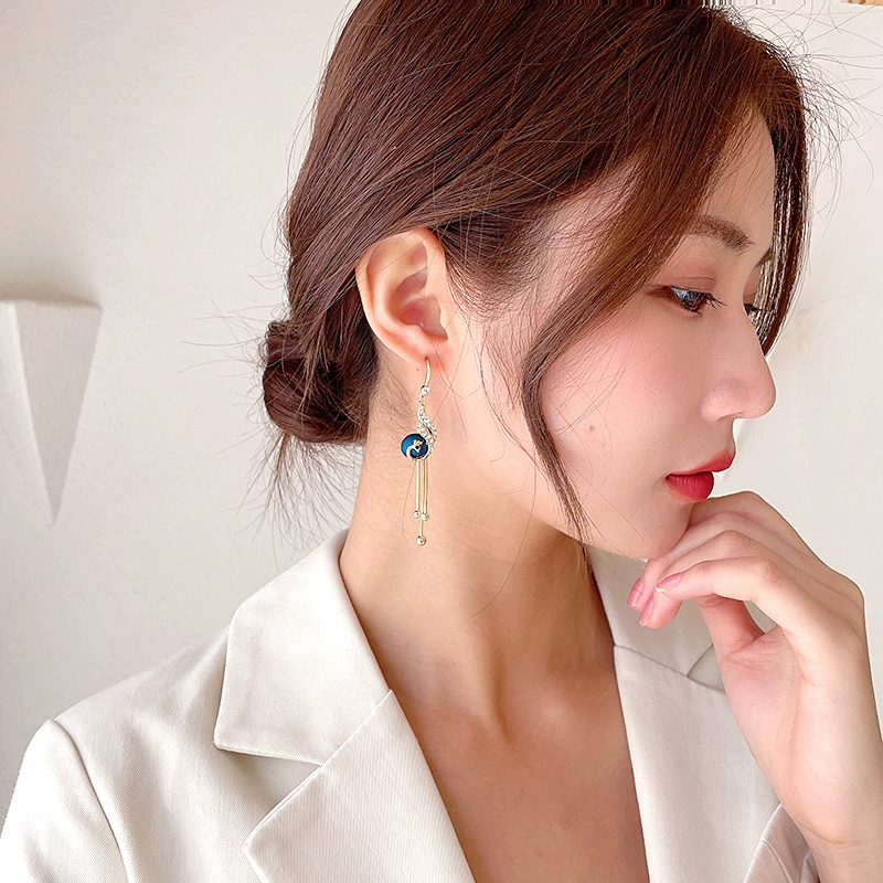 Retro Phoenix for bride, red earrings, long accessory, peacock, city style