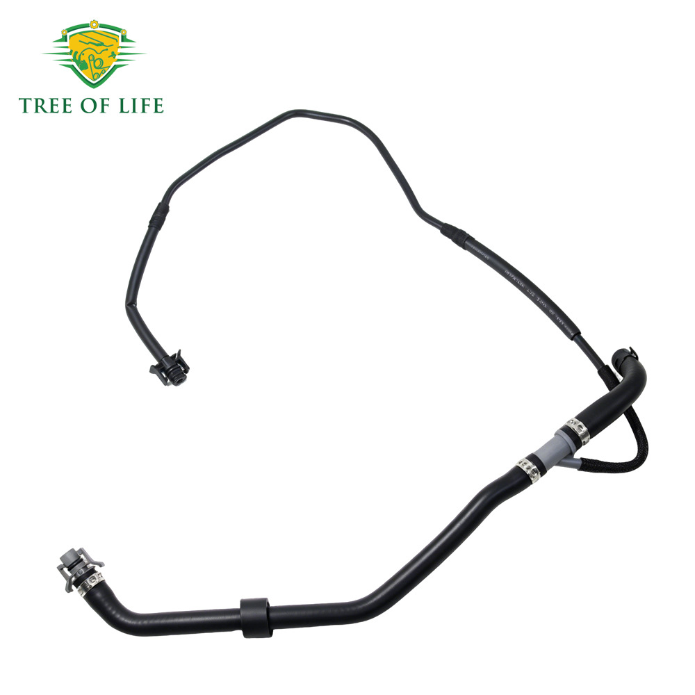 1829702,CV61-8K012-ZA is suitable for Ford Focus radiator coolant overflow pipe