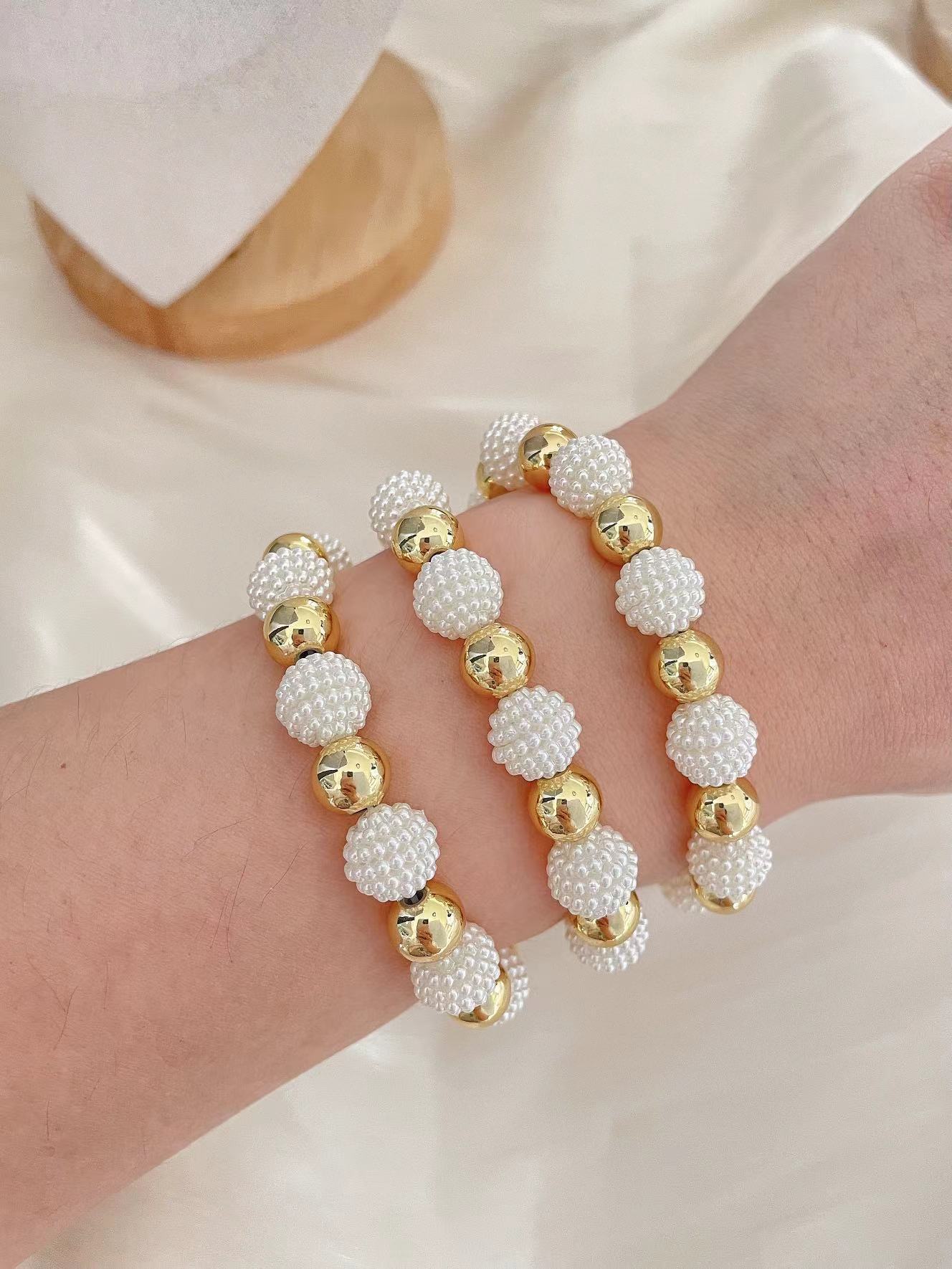 25g Weight Bracelets Classification Copper Chain Material 1 Piece Quantity Simple Style Classic Style Round Imitation Pearl Copper Wholesale Bracelets