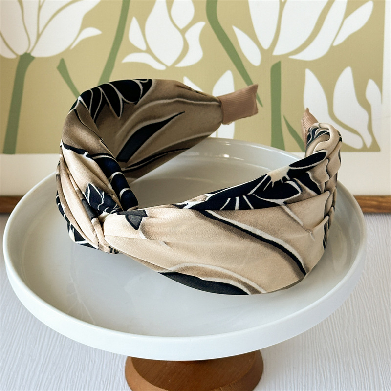 309g Weight Hair Band Hair Accessories Type 1 Piece Quantity Holiday, Daily Occasion Color Block Pattern Women's Gender Printing Design Simple Style, Classic Style Style New Printed Headband Tie-Dyed Vintage Oil Painting High Skull Top Cross Wide Version High Sense Headband Female Is Summer Updo 11