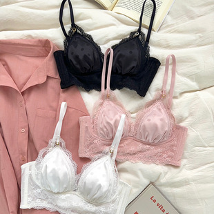 French sweet girl lace underwear exquisite satin small chest gathered wireless triangle cup bra 2303