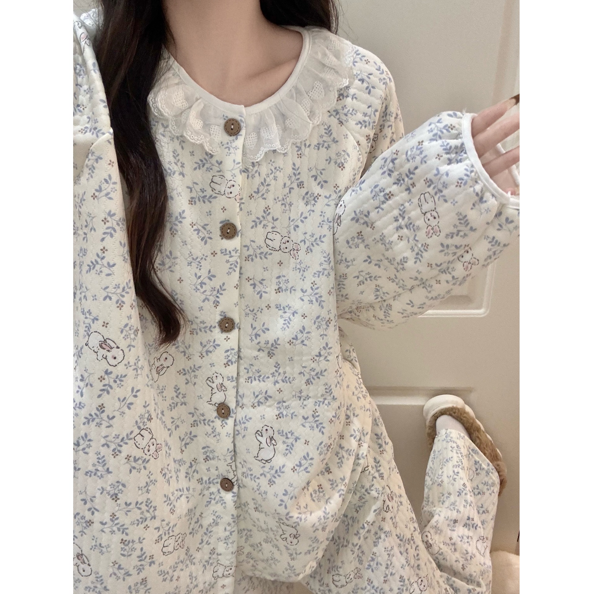 Women's Sweet Floral Bunny Pajamas Lace Collar Thickened Air Cotton Lining Warm Home Wear Set New Autumn Winter Style_voghion.com