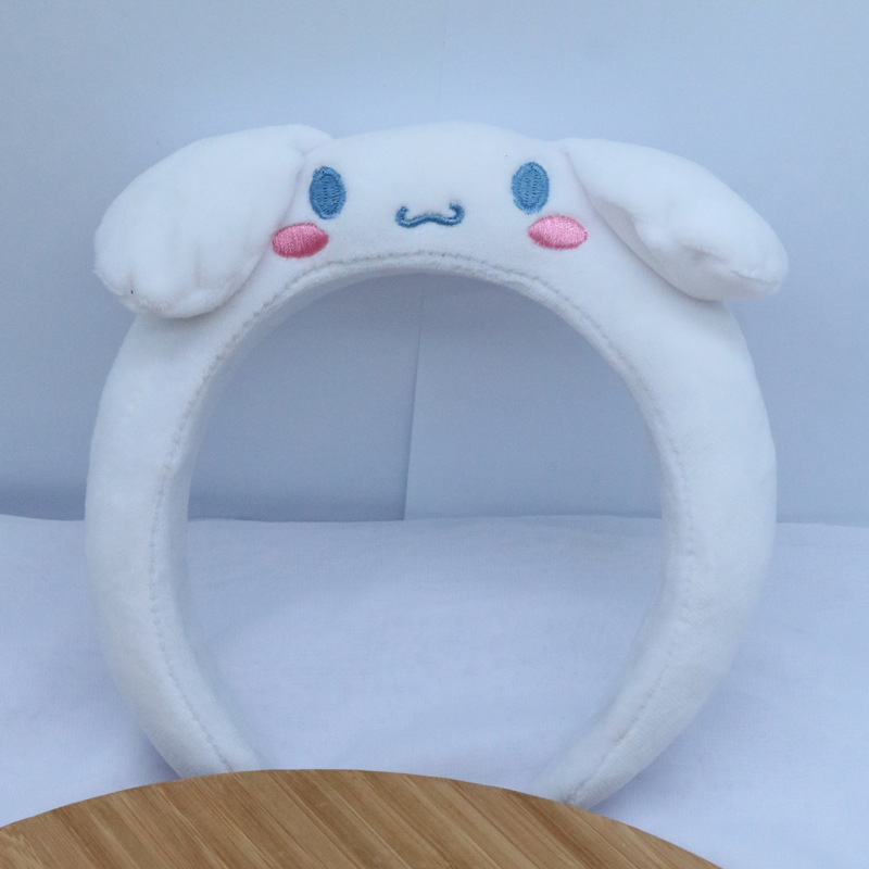 SKU-01-白色玉桂狗