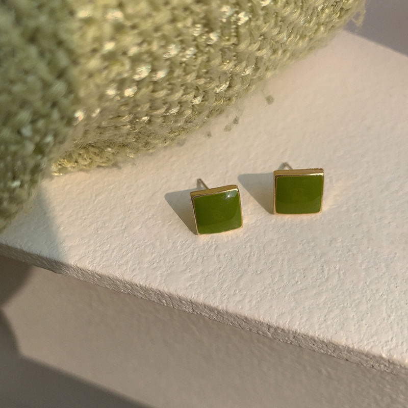 81 # Pendientes cuadrados pequeños de frutas verdes