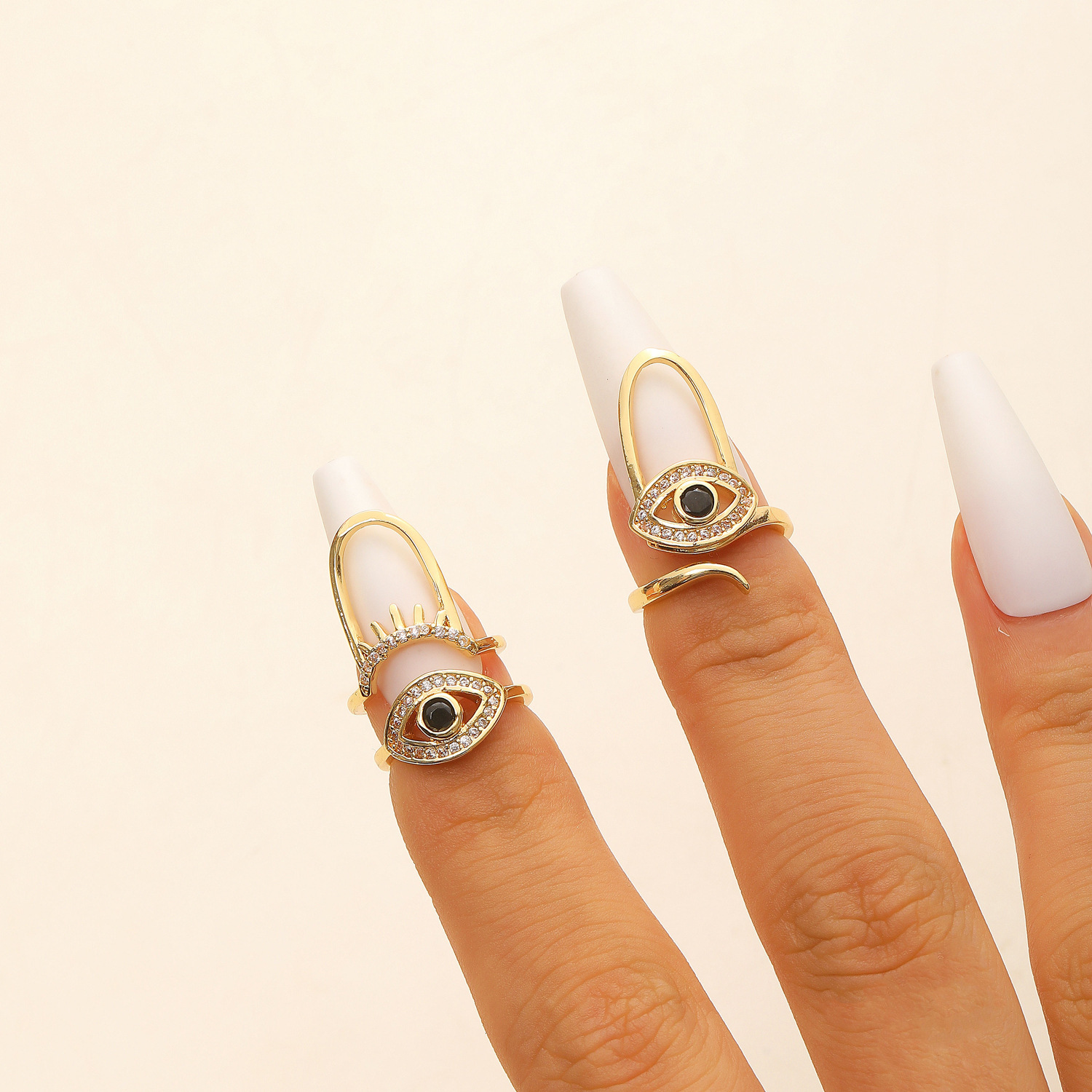 Ring * gold for nails