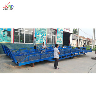 Mobile electric hydraulic loading bridge cargo loading and unloading auxiliary equipment load 6T carriage loading equipment