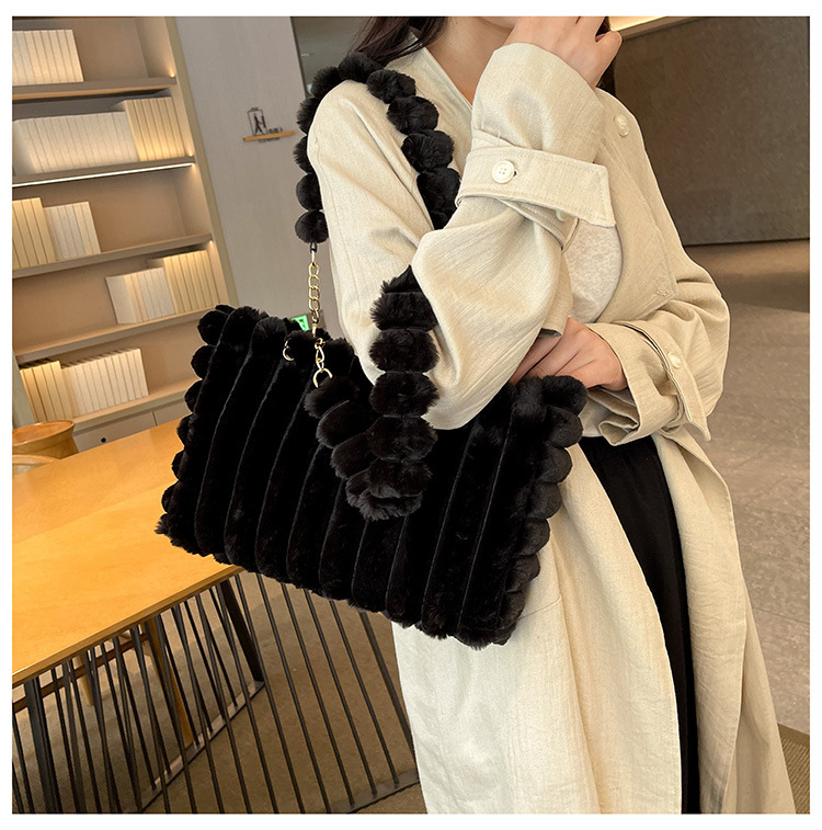 Medium Size Plush Bag Women's  New Korean Style Large Capacity Sweet Chain Tote Casual Fashion Portable Shoulder Bag
