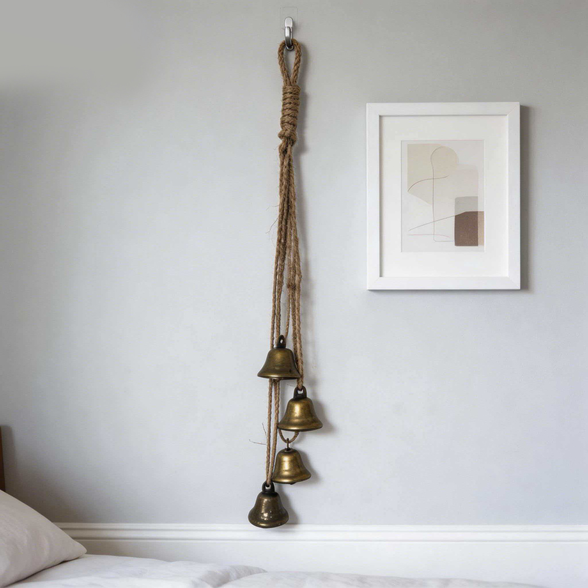 Cross-Border In-Stock Vintage Hemp Rope Christmas Bell String Metal Wind Chime Commemorative Prayer Bell Garden Home Decoration