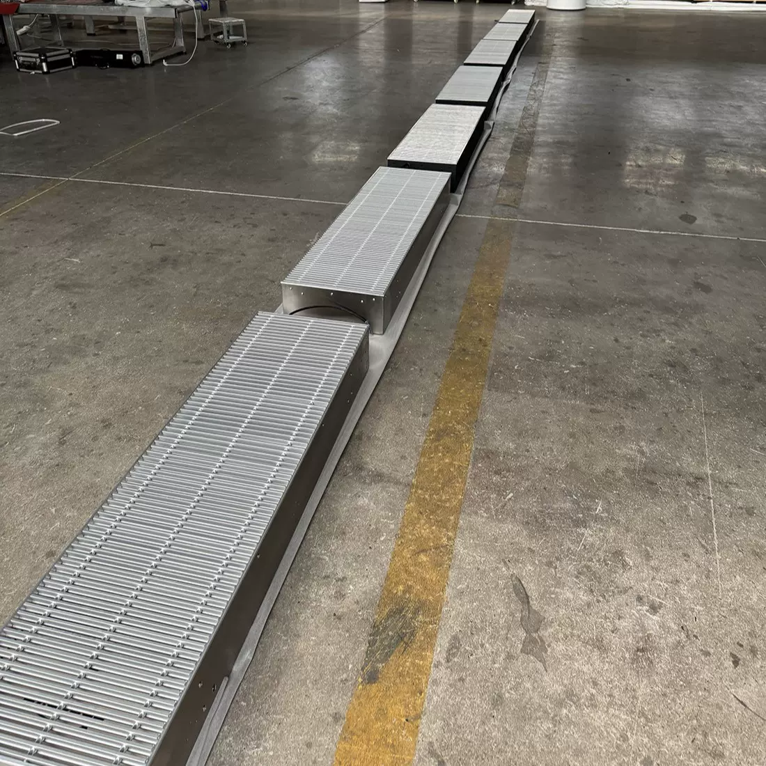 地板对流器嵌入式镀锌外壳换热制冷地面空调器地槽式地板对流器