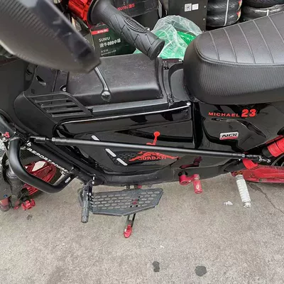 + B/UQi, reinforced body bars, Motorcycle frame