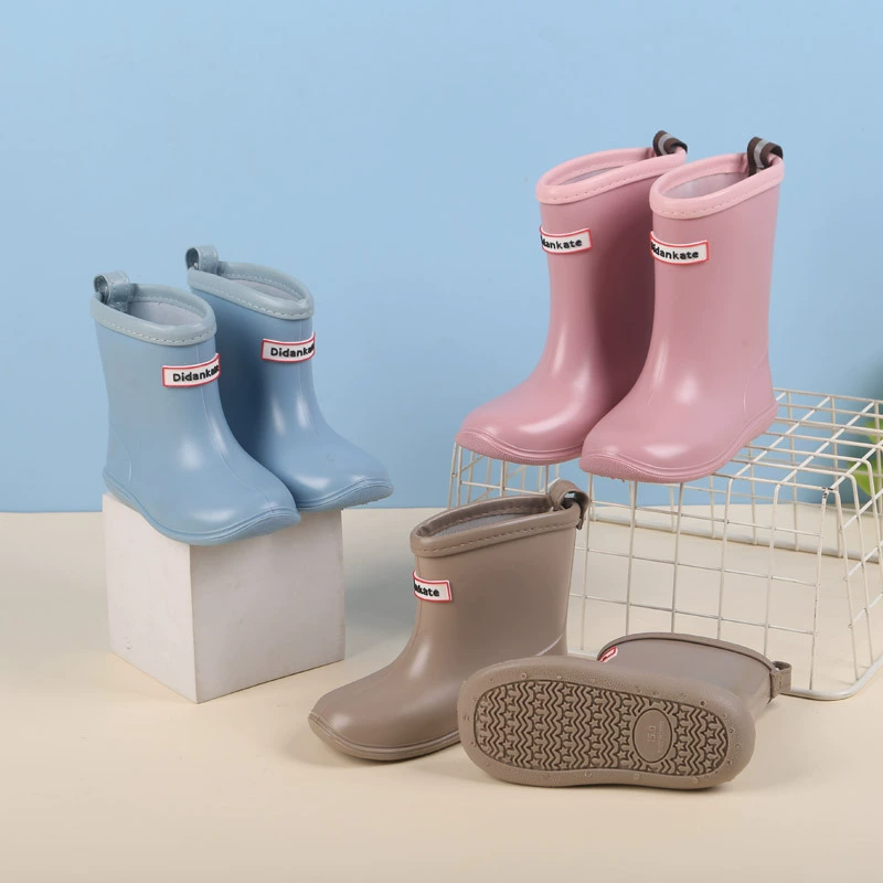 Детские дождевые сапоги 2025 новый цвет цвет женский ребенок противоскользящий ребенок легкий японский ребенок дождевые сапоги мальчик детская водная обувь