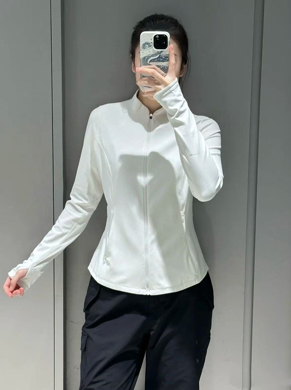 女士25年针织立领夹克户外运动徒步登山必备运动弹力外套092210|undefined