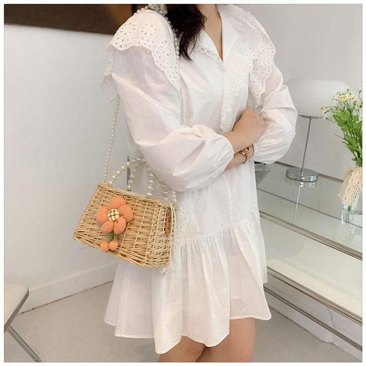 Fashion Solid Color Square String Straw Bag display picture 5