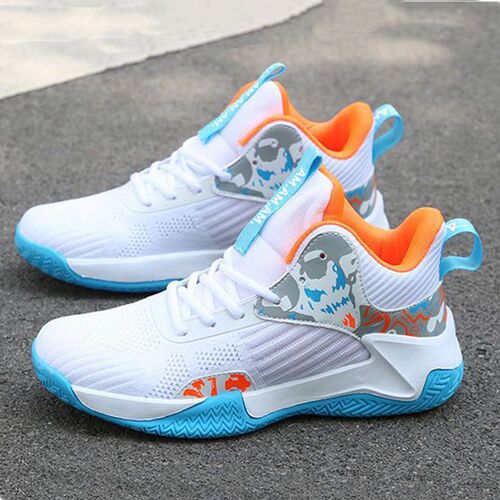 Men's  New Trend Basketball Shoes with Breathable Flyknit Upper and Thick Sole, Mid-Top Anti-Slip Sports Shoes
