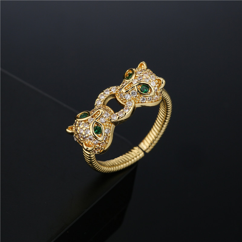 Fashion Double-headed Jaguar Copper Micro-inlaid Opening Ring display picture 2