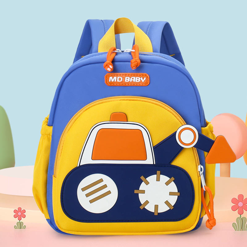 Cartoon school bag for early age