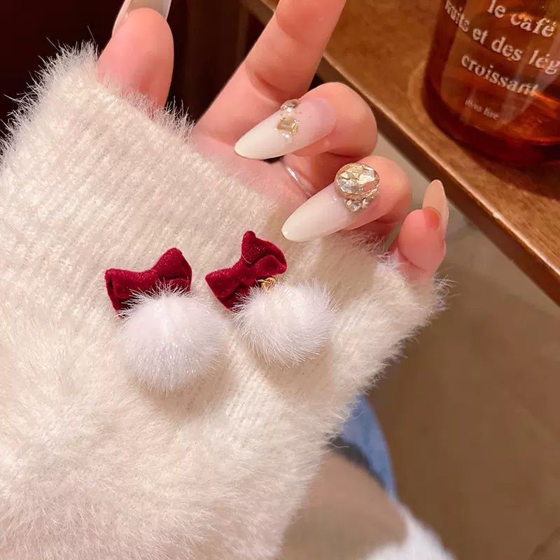 圣诞节新年红色毛绒蝴蝶结耳环女秋冬款百搭气质甜美毛球耳钉耳饰