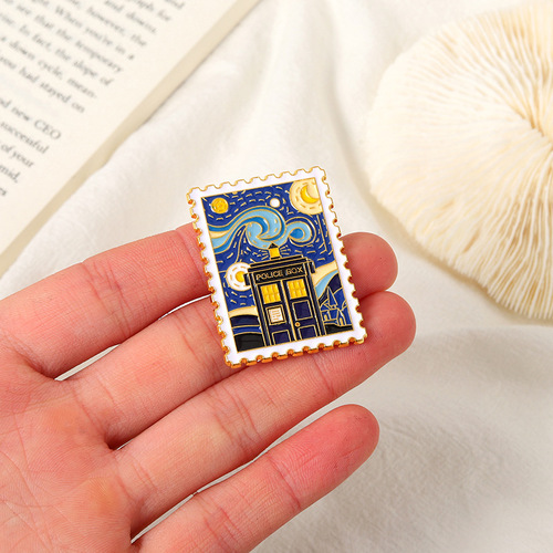 WISh new Van Gogh oil painting alloy brooch exquisite starry sky castle stamp shape oil dripping badge wholesale