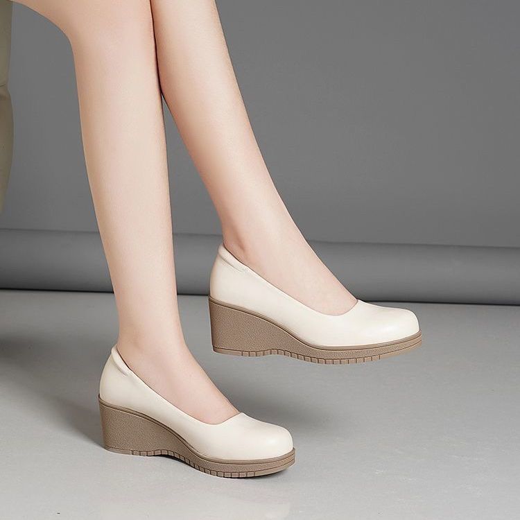 Zapatos de un solo pie de pedal de talón superficial para mujeres primavera y otoño de 2026 nuevos zapatos de talón alto Mary Jane zapatos de cuero de madre