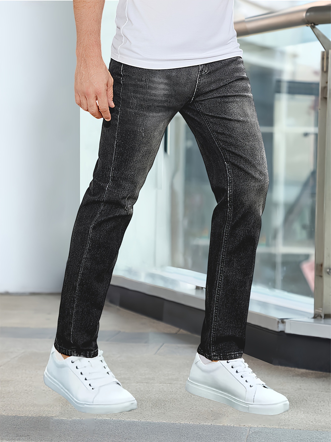 Men's Slim Fit Stretch Denim Jeans In Black For Everyday Wear_voghion.com