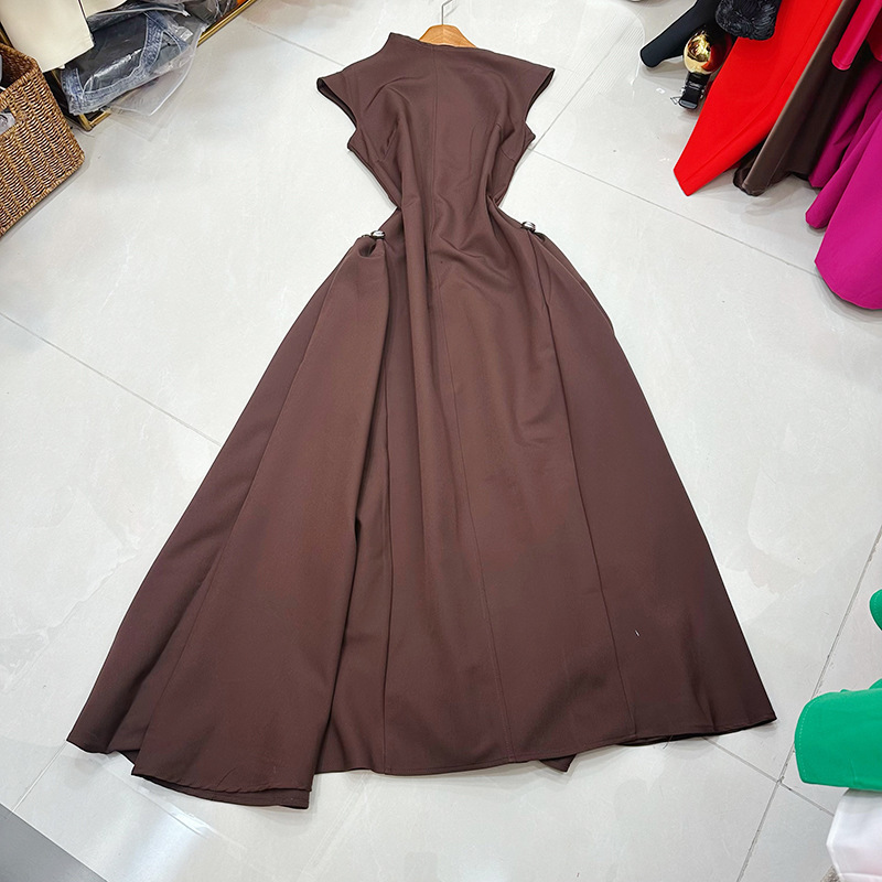 Thirteen Lines Vietnamese Niche Designer Sleeveless Half-High Collar One-Shoulder Party Cocktail Dress A1 # 1267 Thirteen Lines Vietnamese Niche Designer Sleeveless Half-High Collar One-Shoulder Party Cocktail Dress A1 # 1267