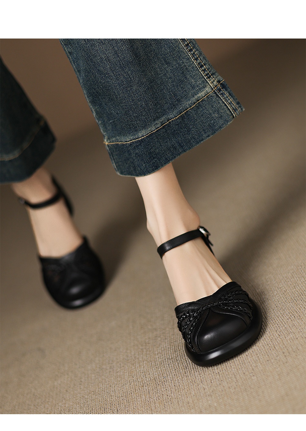 Sandal quai ngang nữ mũi bao da bò gót dày kiểu La Mã lưới rỗng — đen chi tiết 6