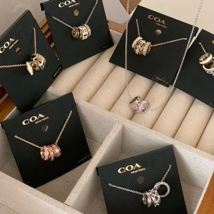 ����ɫCOAޢ�ұ���Ů����m�Ř�־���h�����˹��Y���i���