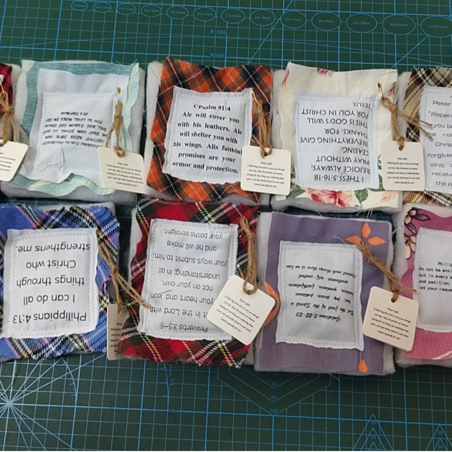 Кросс-борт новое изделие PRAYER QUILT с крестом внутри, вручную шиты цветной стежок