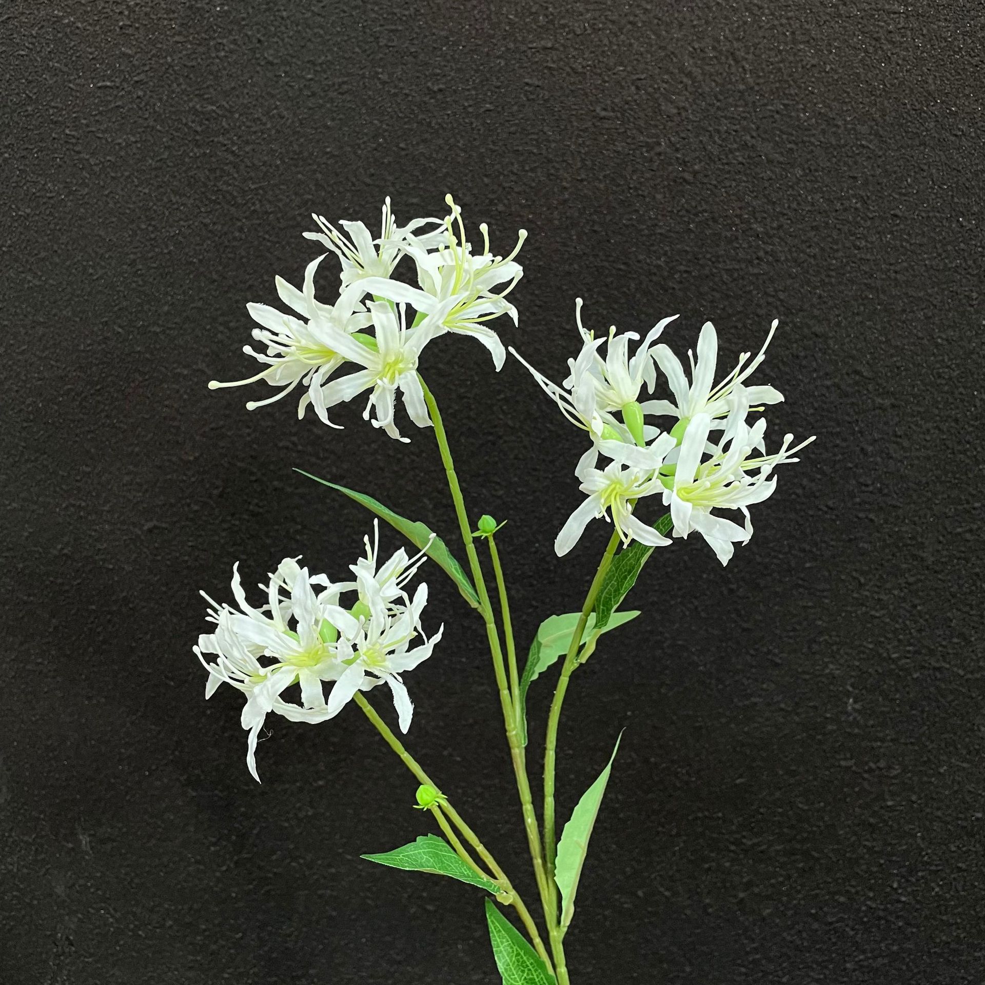 Flores falsas blancas Flores artificiales Flores para bodas Auditorio de bodas Decoración del hotel Techo artificial Flores artificiales Flores falsas