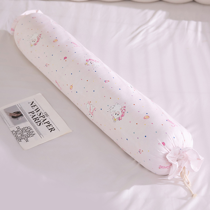 귀여운 새끼 고양이 핑크