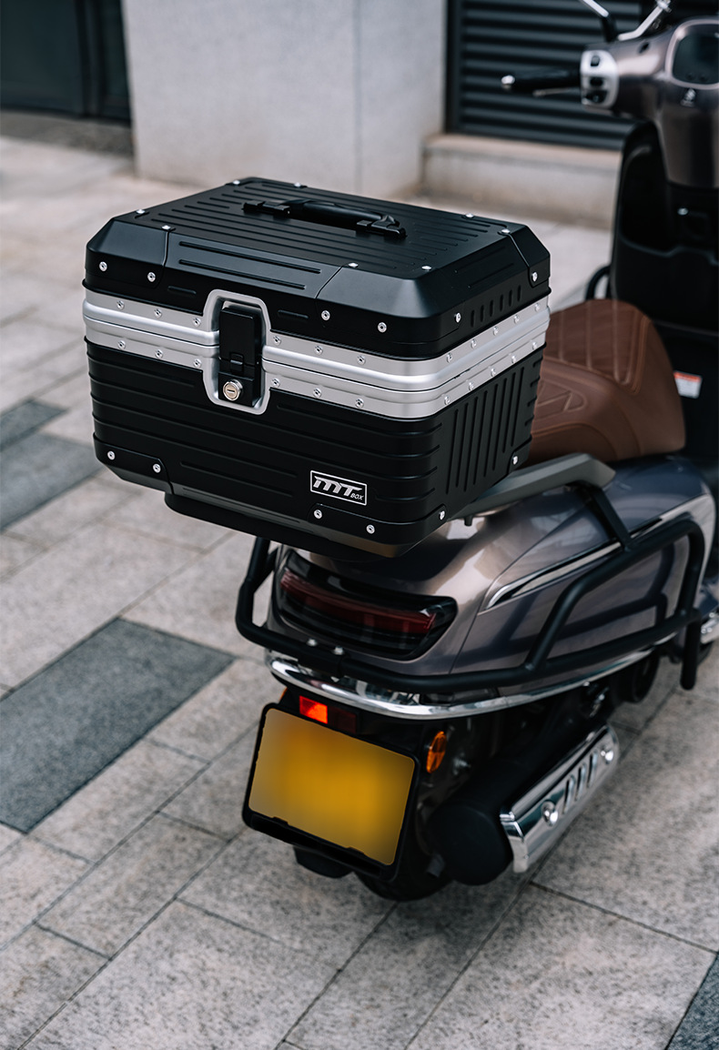 Imitation Aluminum Alloy Tail Box Plastic Motorcycle Trunk Tool Box Storage Box Suitcase Waterproof Seal