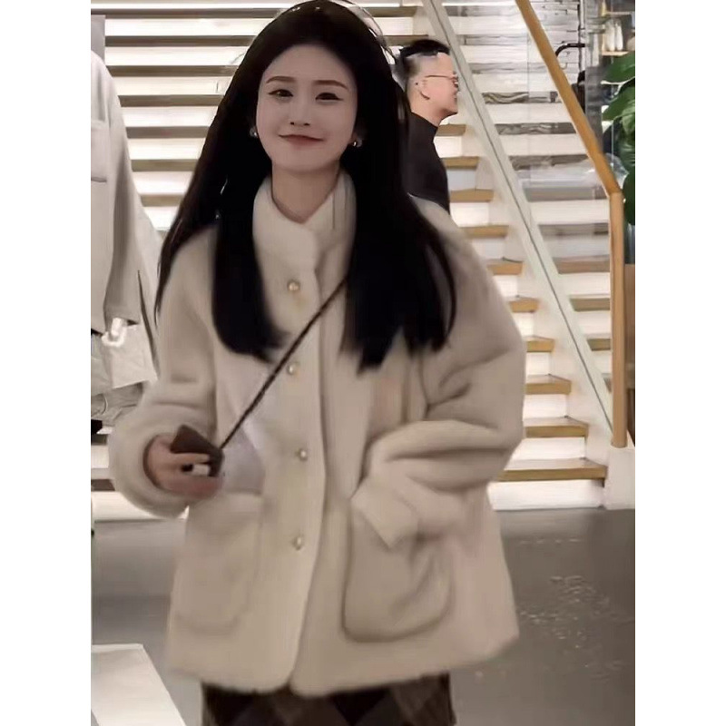 杏色兔貂顺毛面料加厚保暖外套女秋冬款爆款小个子高级感短款上衣