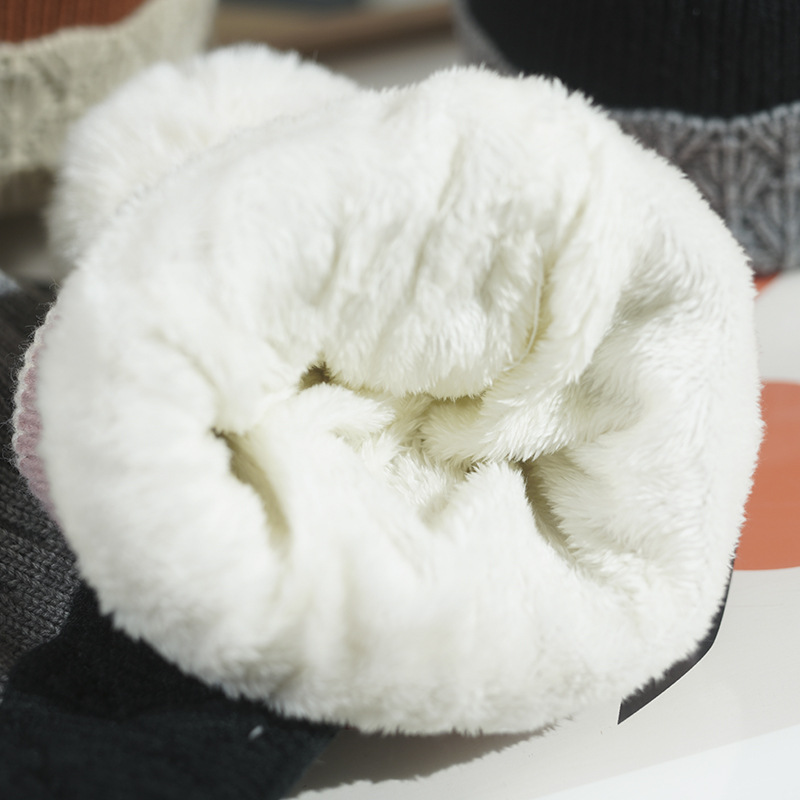 Winter Women's With Fleece Lining, Thickened And Warm Knitted Hat, Foreign Trade Cross-Border Pom-Pom Color-Block_voghion.com