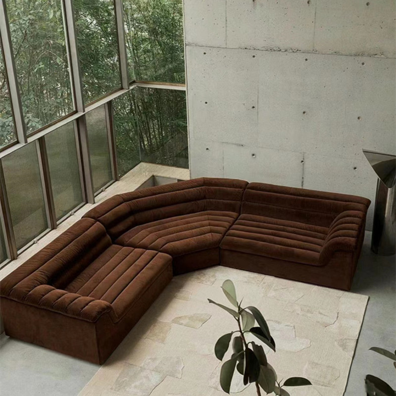 Italian Normcore Curved Folat Sofa Accessible Luxury Large Flat Creative Designer Chocolate Module Combination Sofa