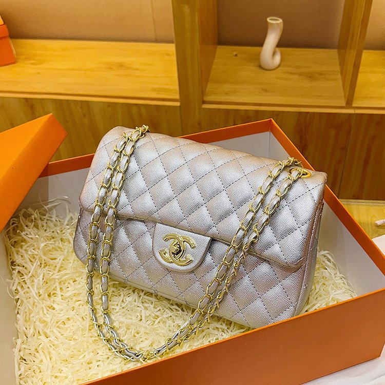Chanel Classic Double Flap Medium Metallic Silver Caviar Gold-tone