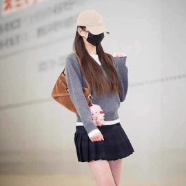 女式T恤;女式羊绒衫;女式毛呢外套