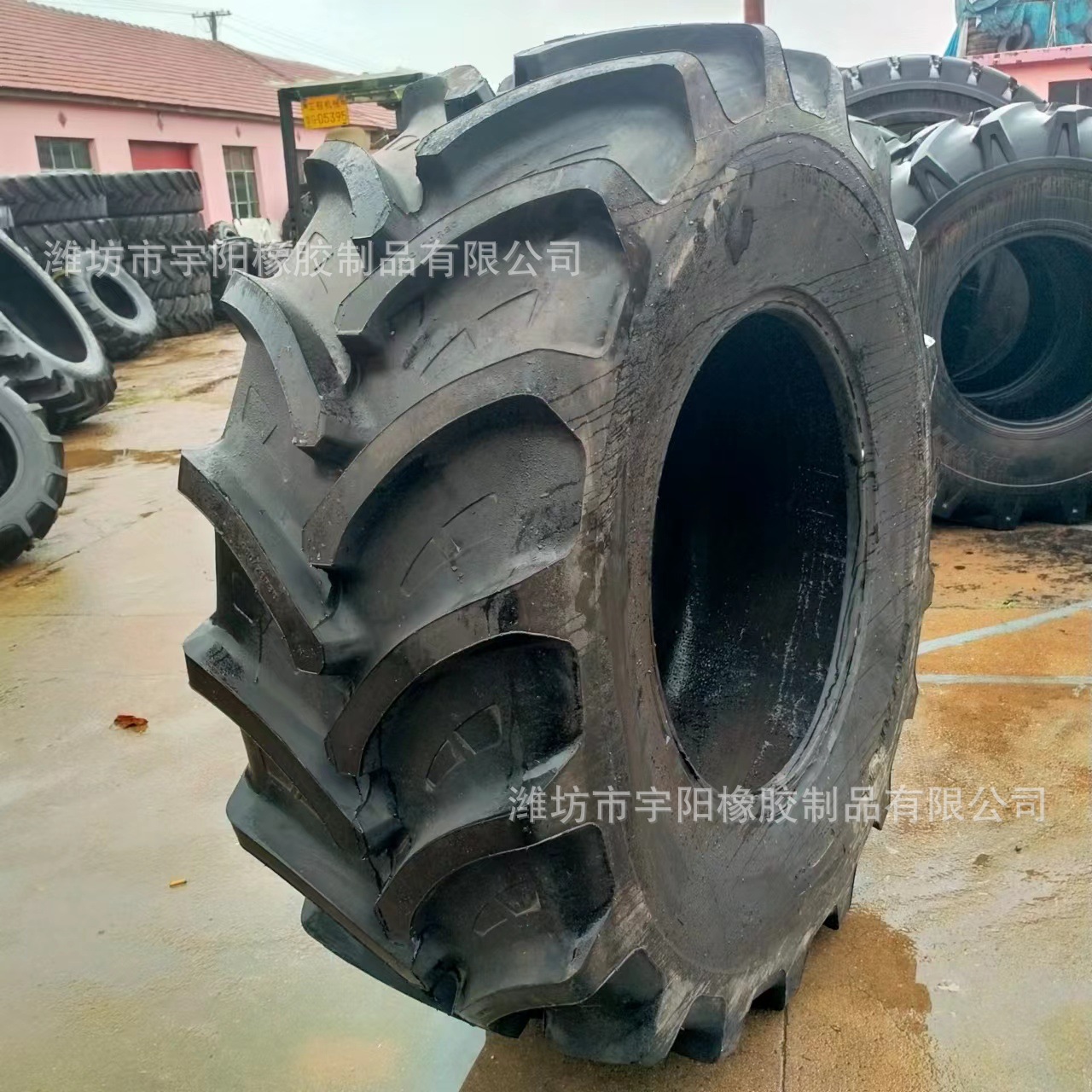 8530中耕拖拉机轮胎 600/70R30 农用轮胎 全钢子午线