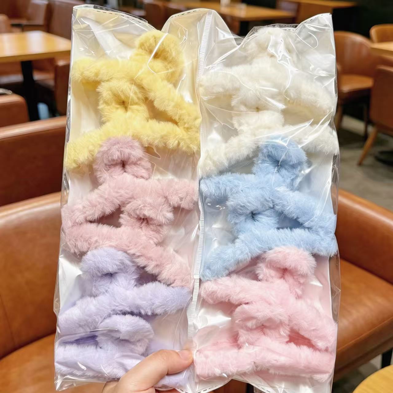Amazon transfronteriza pintura de goma de gran tamaño clip de pelo espalda Cabeza de tiburón clip de pelo volumen multi horquilla dos yuanes accesorios para el cabello al por mayor