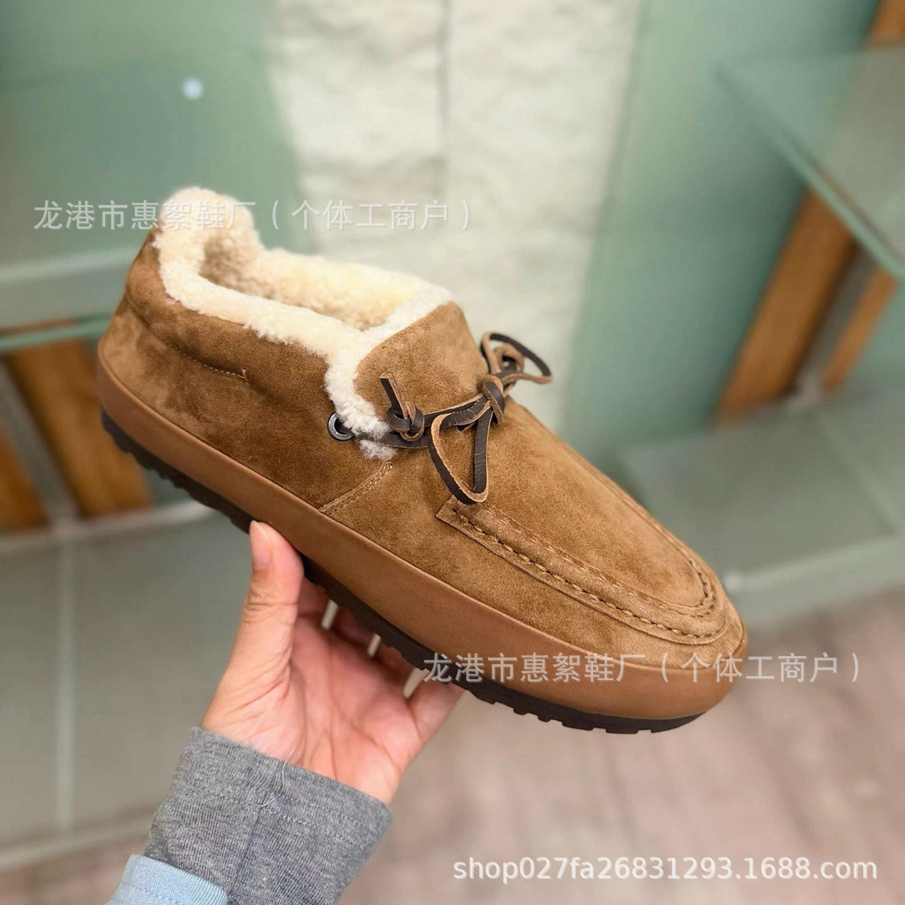 Guangzhou direct shipping: fashionable and versatile sheepskin loafers, fleece-lined lightweight women's shoes, wool ankle boots, and snow boots