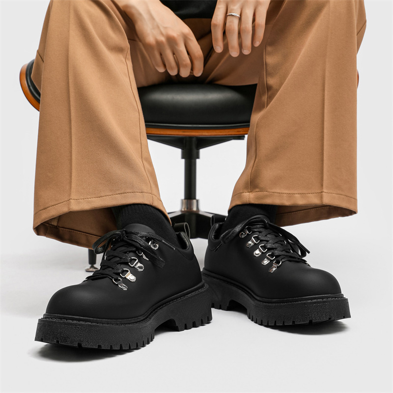 ShoeVault Autunno Nuovo di Nicchia Suola Spessa Pelle Opaca Per Uomo Punta Rotonda Derby Aumento Altezza Stile Britannico Lavoro Trendy Uomo_voghion.com