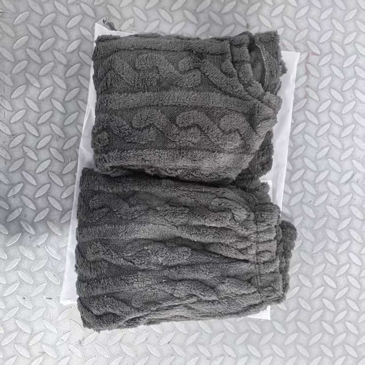 자카드 그레이 세트 (휴대폰 실사)