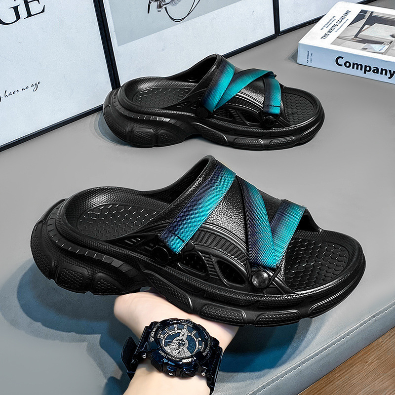 2024 nuevas zapatillas para hombres de verano tendencia de usar al aire libre sensación de mierda juvenil sandalias de playa de doble propósito