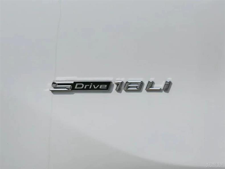 Suitable for BMW X1, X2, X3 SDrive 18Li, 20Li, 25Li side emblems, and XDrive 20Li car emblems