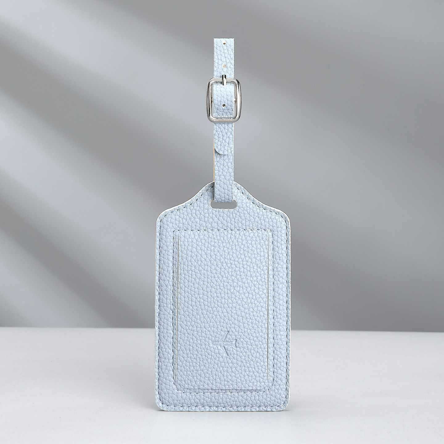 Nueva moda personalidad pasaporte bolsas de boletos de avión pu cubierta de pasaporte de cuero correa de viaje pasaporte cubierta de equipaje