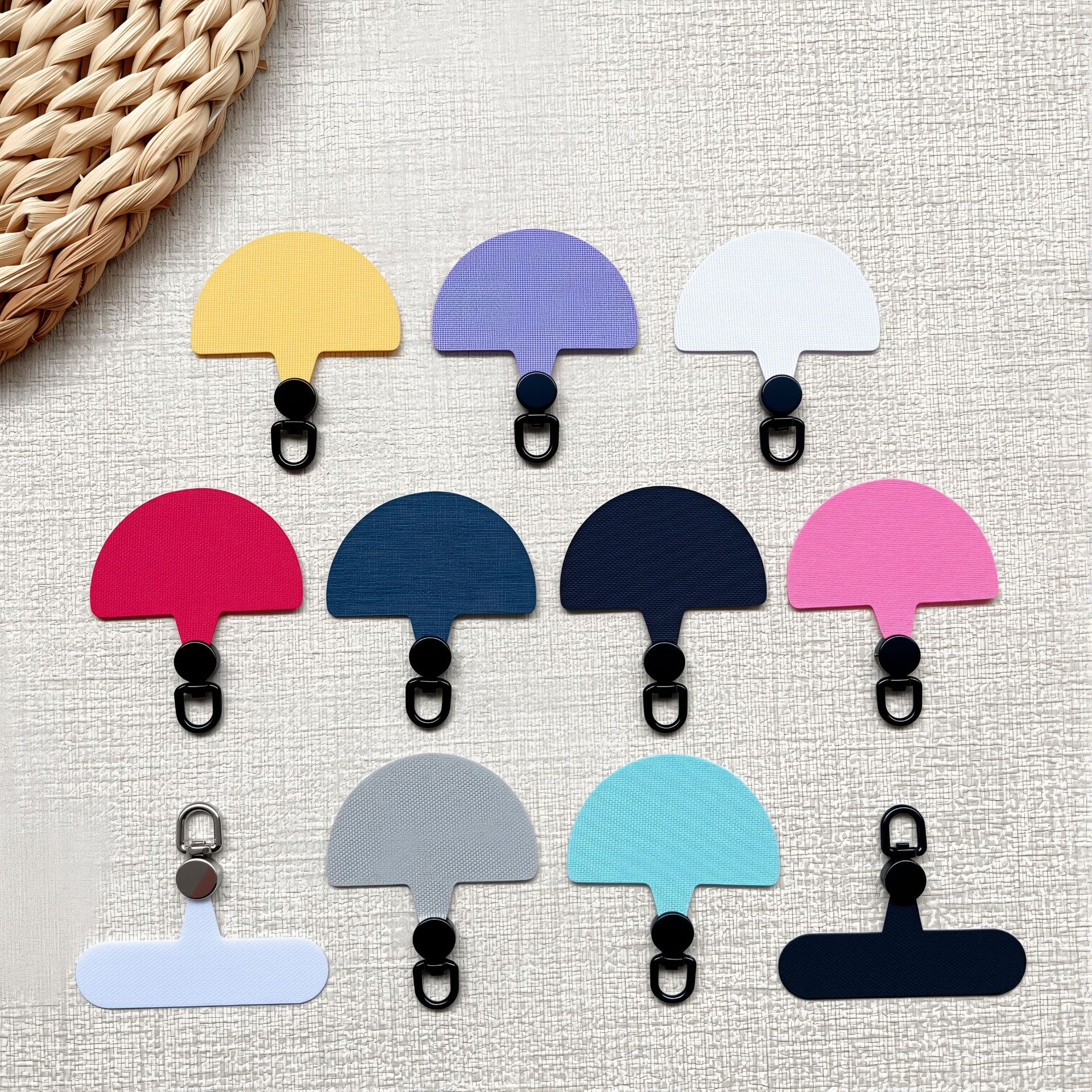 Mobile Phone Chain Spacer Back Clip Wholesale Single Clip Mobile Phone Lanyard Crossbody Universal Card Anti-Lost Hanging Piece Mobile Phone Back Clip